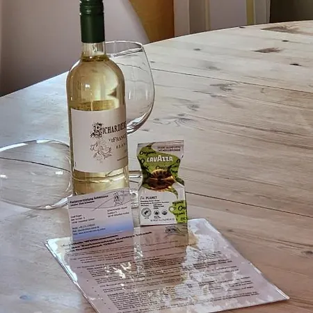 Haus Krabbe Mit Strandkorb Inkl Holiday home Goehren (Ruegen)