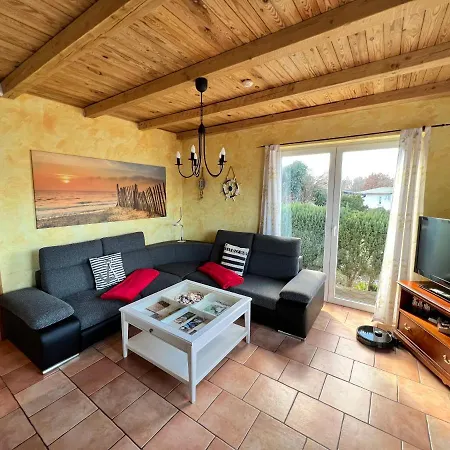 Holiday home Haus Krabbe Mit Strandkorb Inkl