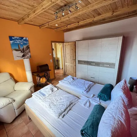 Haus Krabbe Mit Strandkorb Inkl Holiday home Goehren (Ruegen)