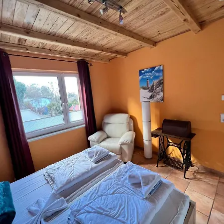 Haus Krabbe Mit Strandkorb Inkl Holiday home Goehren (Ruegen)